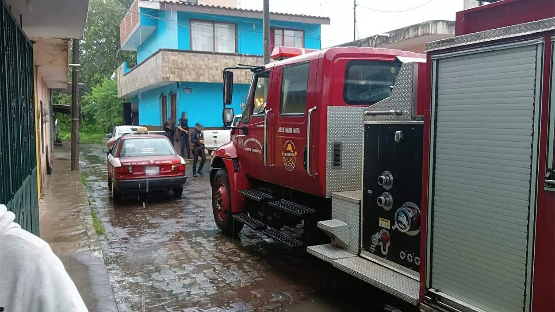 Incendio de vivienda en Coatepec